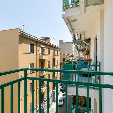 Villa Malfitano & Stazione Lolli Cozy Apartment パレルモ エクステリア 写真